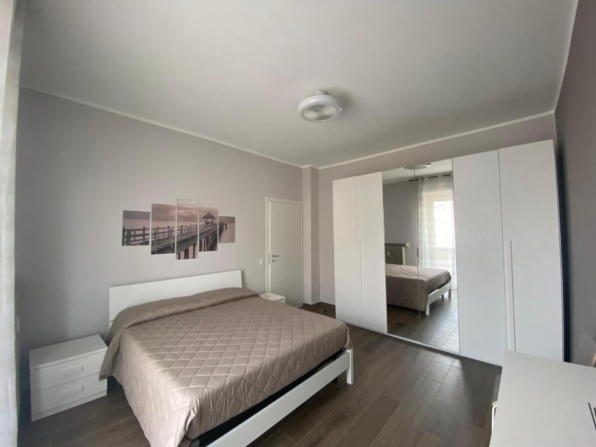 Apartament La Casa Di Alice2 Vercelli Zewnętrze zdjęcie