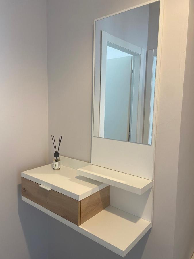 Apartament La Casa Di Alice2 Vercelli Zewnętrze zdjęcie